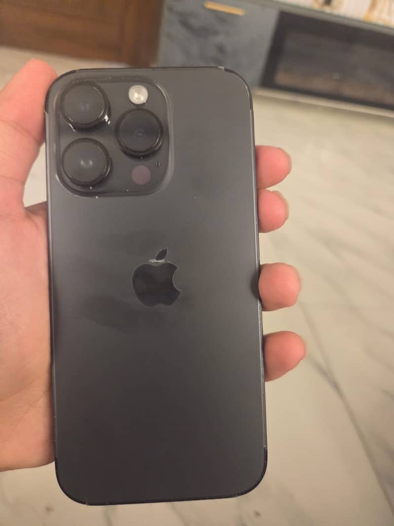 Apple iPhone 14 Pro 2