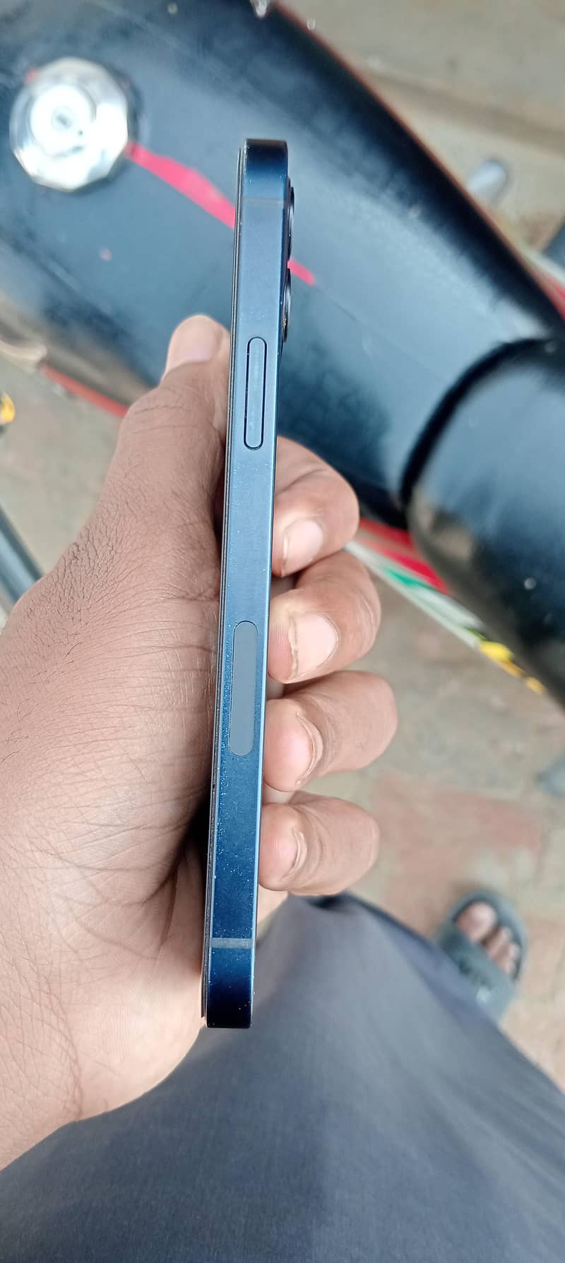 Apple iPhone 12 2