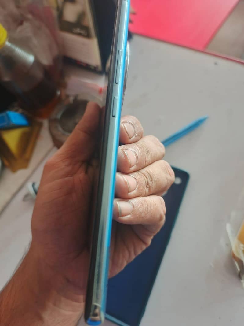Infinix Zero 40 4