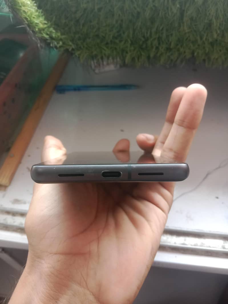 Google Pixel 7 3