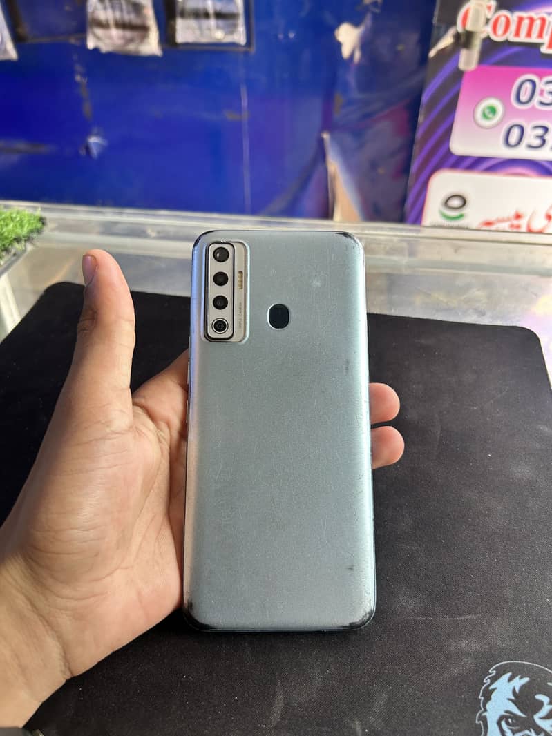 Tecno Camon 17 1