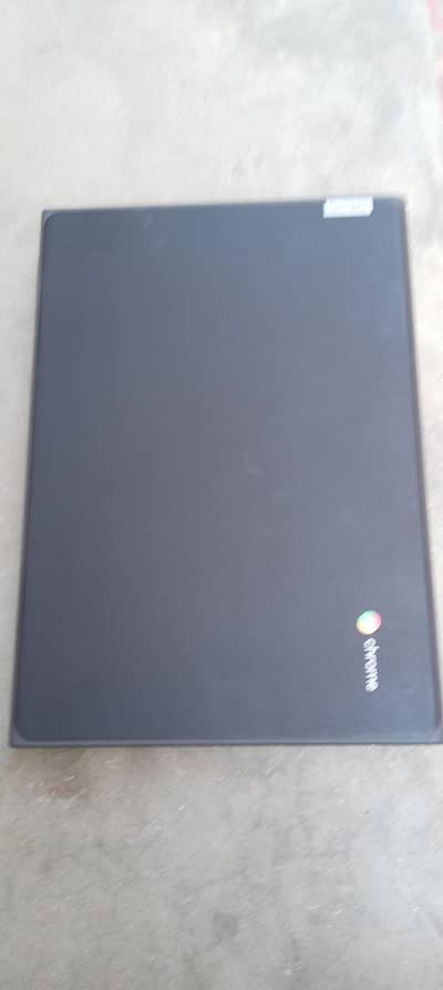 cromebook for sale contact on WhatsApp 03246651442
