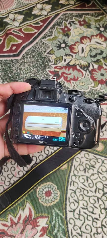 Nikon digital camera D3200 7