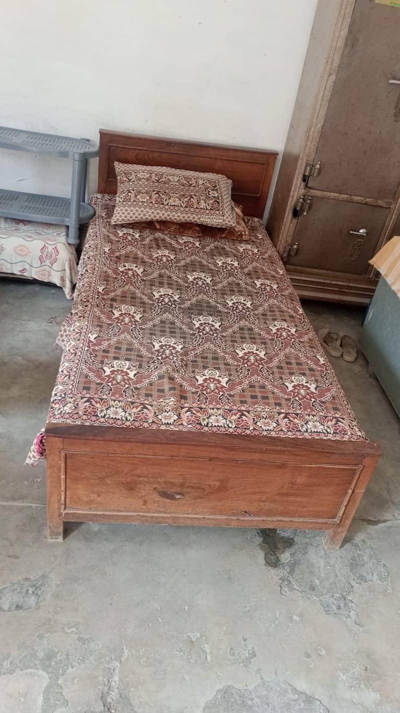 single bed 0