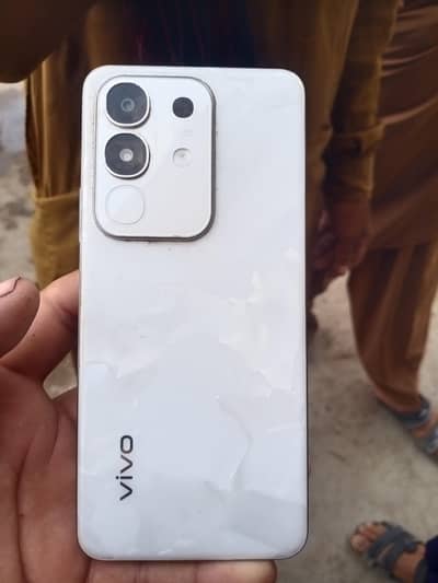 Vivo Y29