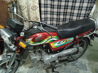 Honda CD 70 2023