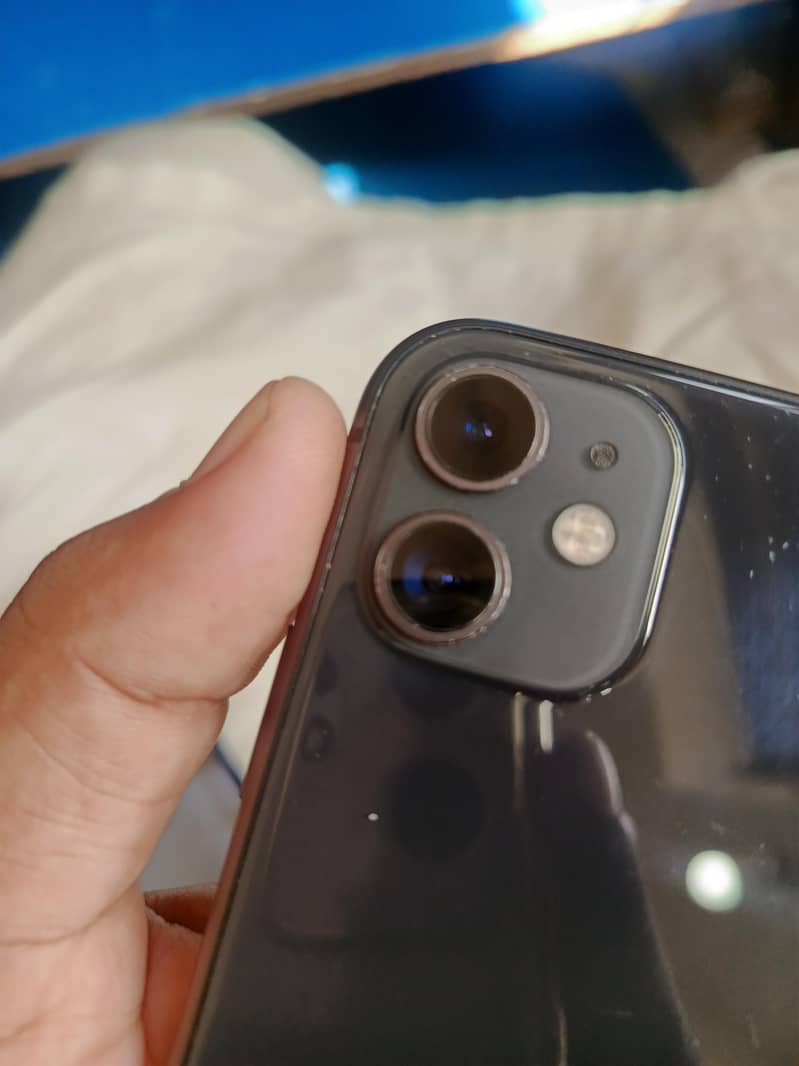 Apple iPhone 11 6