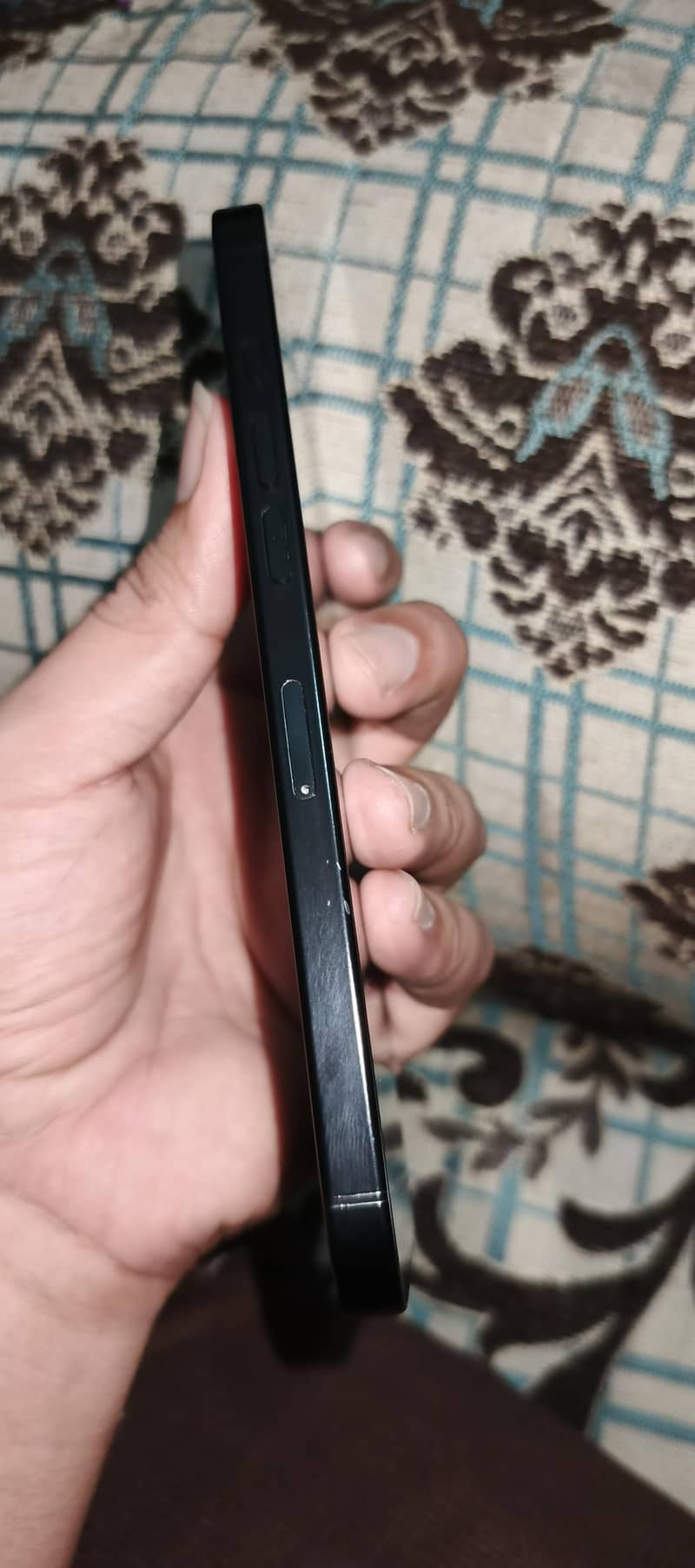 Apple iPhone 16 Pro Max 1