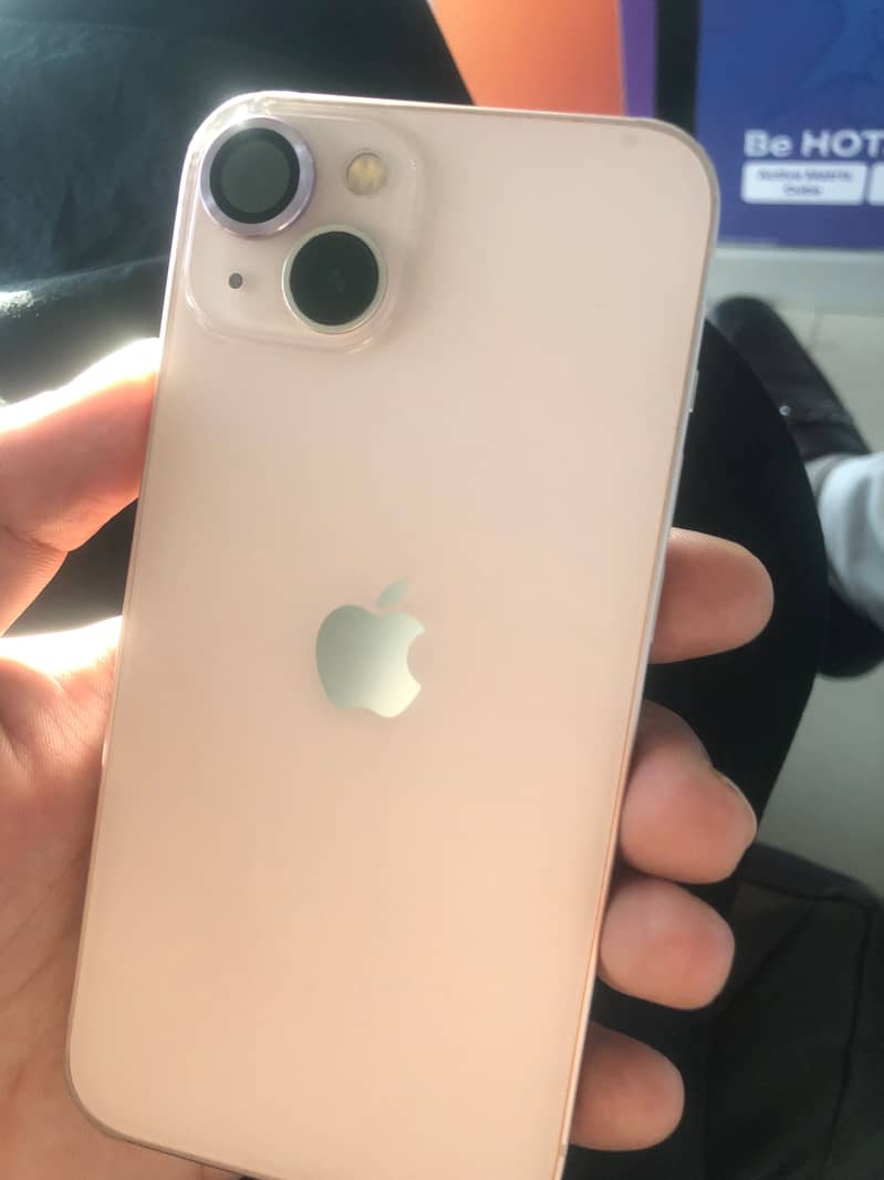 Apple iPhone 13 2
