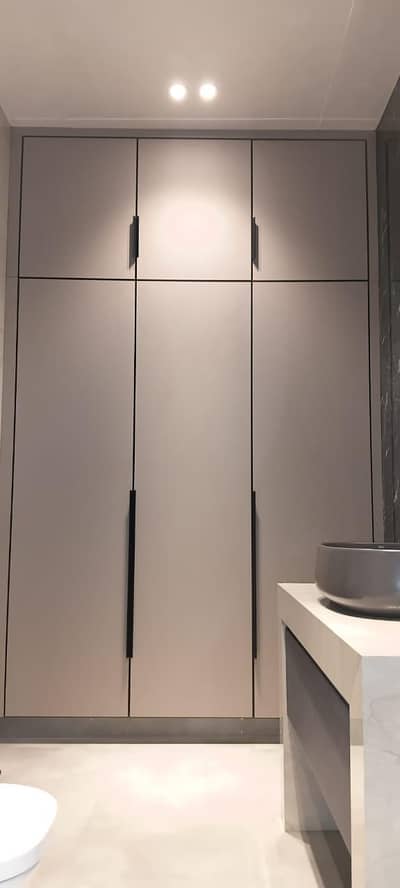 “Expert Carpenter – Kitchen, Wardrobe, Doors & Furniture | Karachi”
