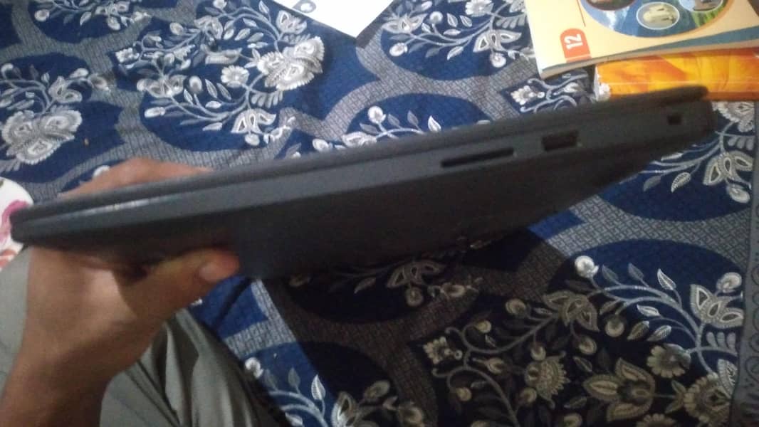 Dell Inspiron 3501 Core i3 10th Gen 8GB 2