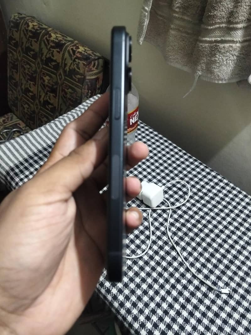 Apple iPhone 15 1