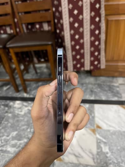 Apple iPhone 13 Pro