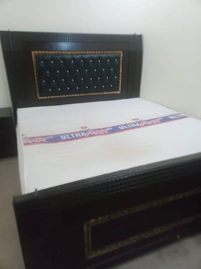 Double bed with mattrix