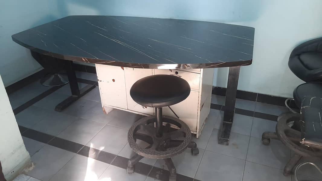 Conference / Dining Table 0