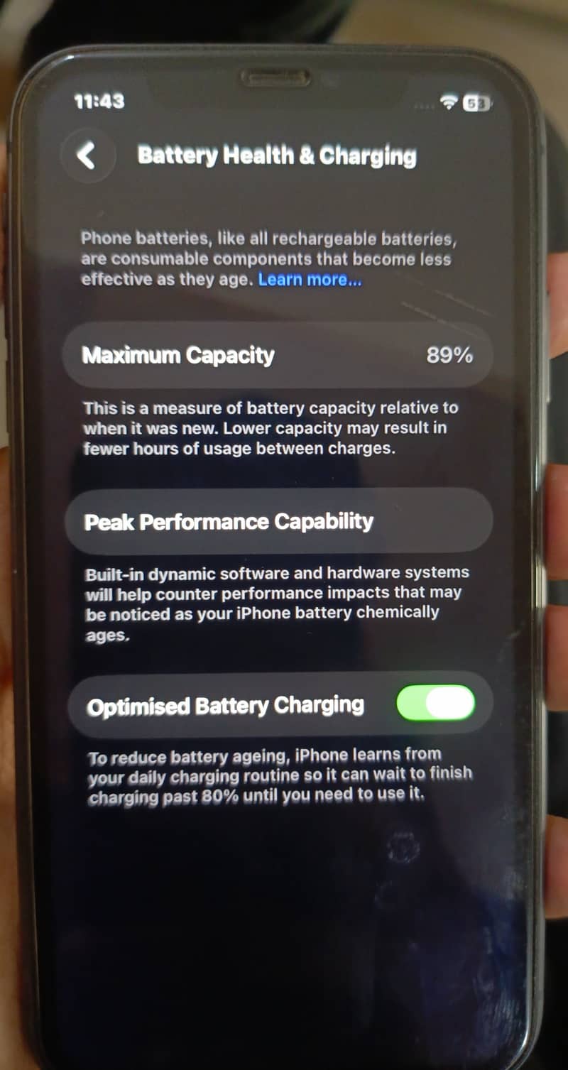 Apple iPhone 11 4