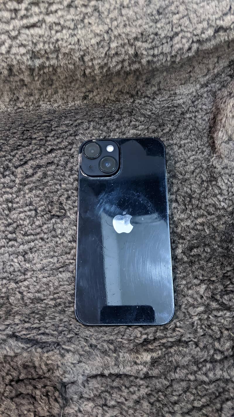 Apple iPhone 14 4