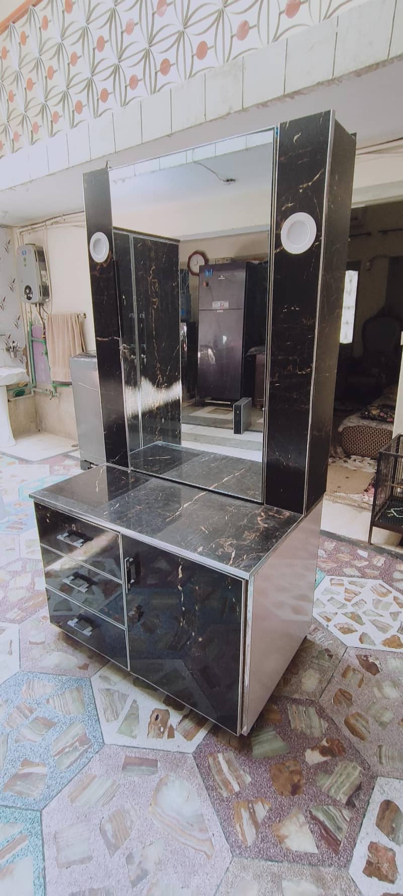 Dressing Table In New Condition 1