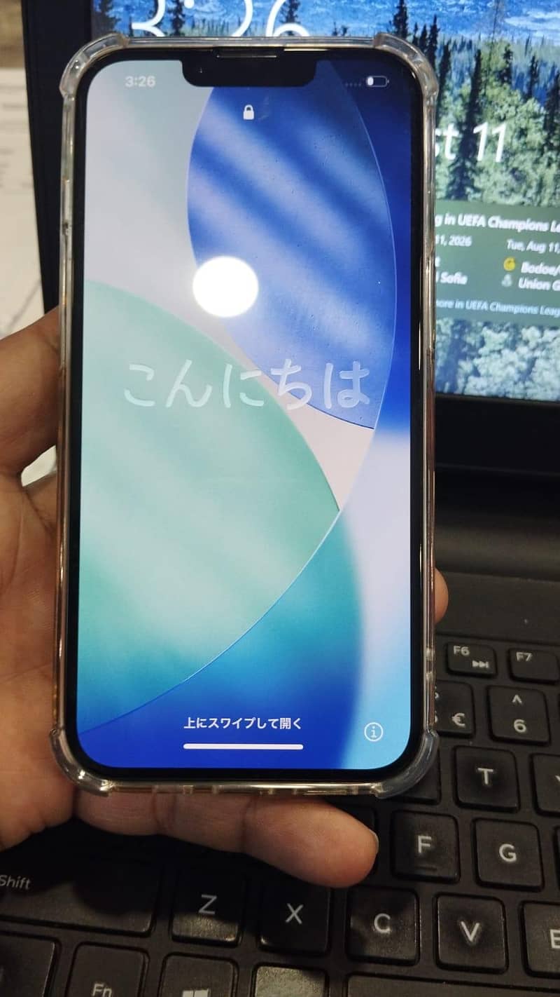 Apple iPhone 13 2