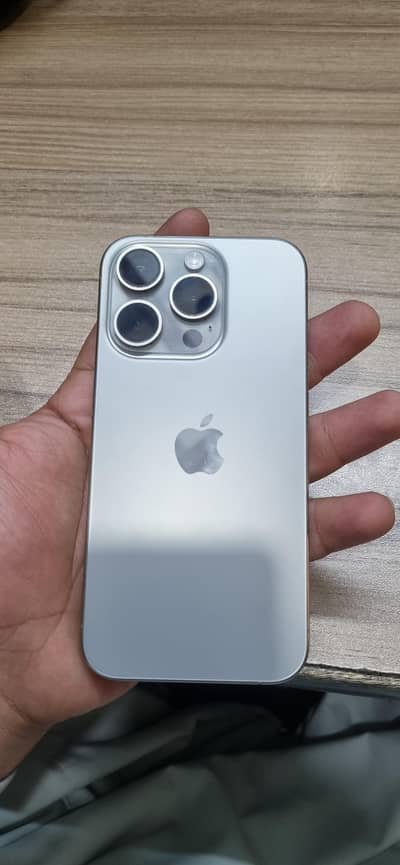 Apple iPhone 15 Pro