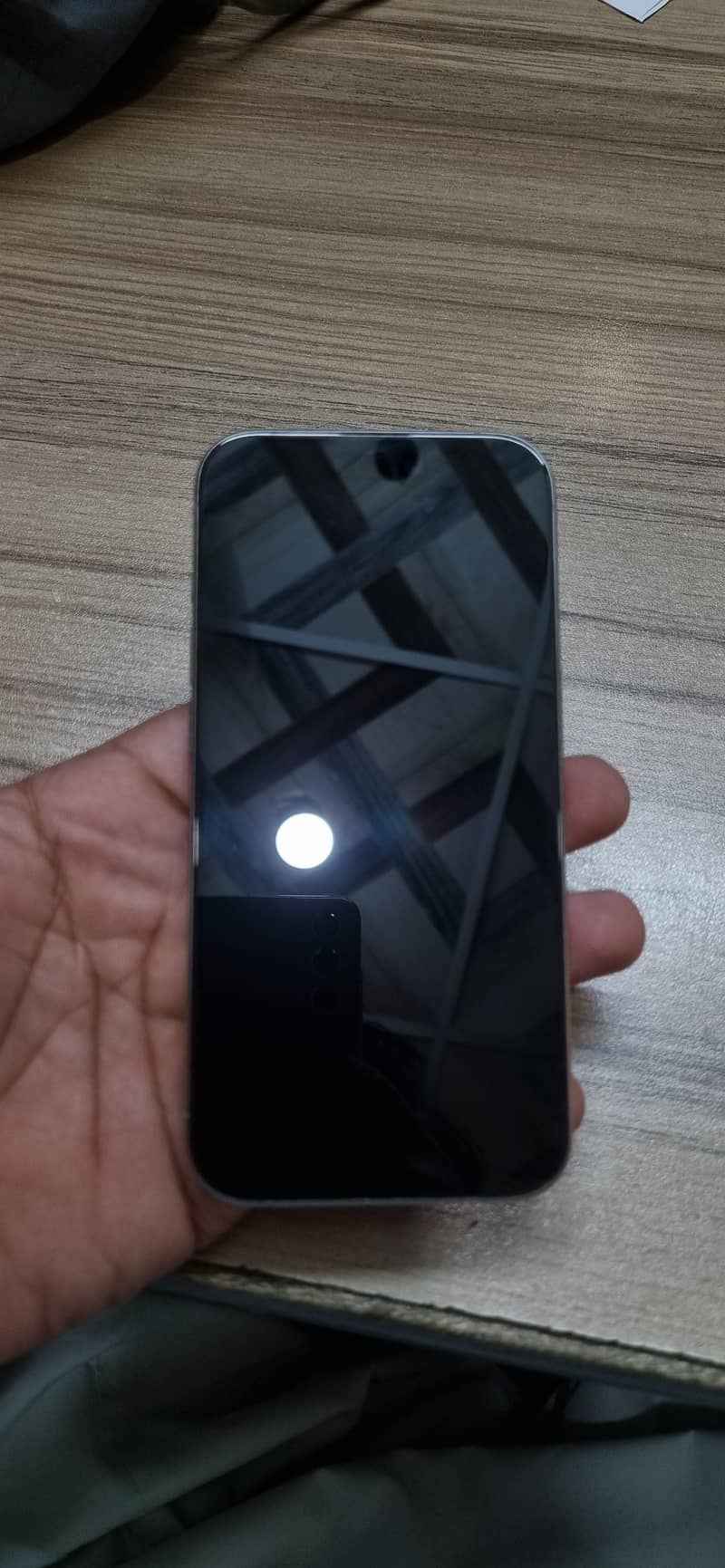 Apple iPhone 15 Pro 1