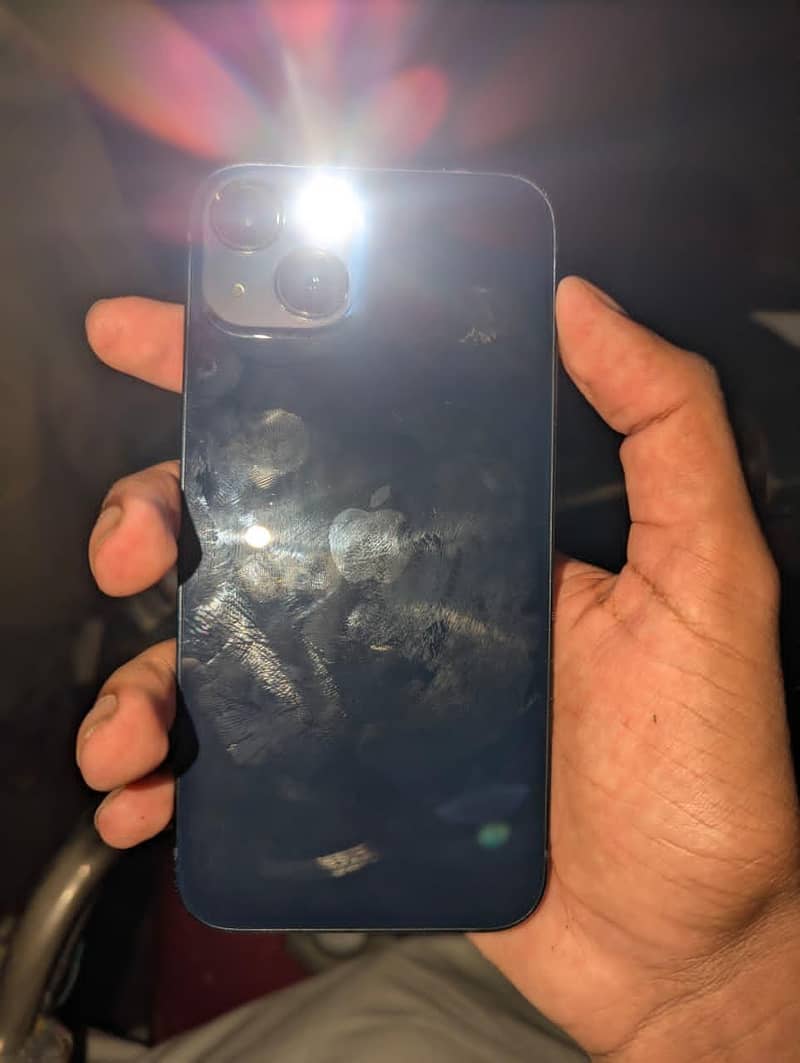 Apple iPhone 13 3