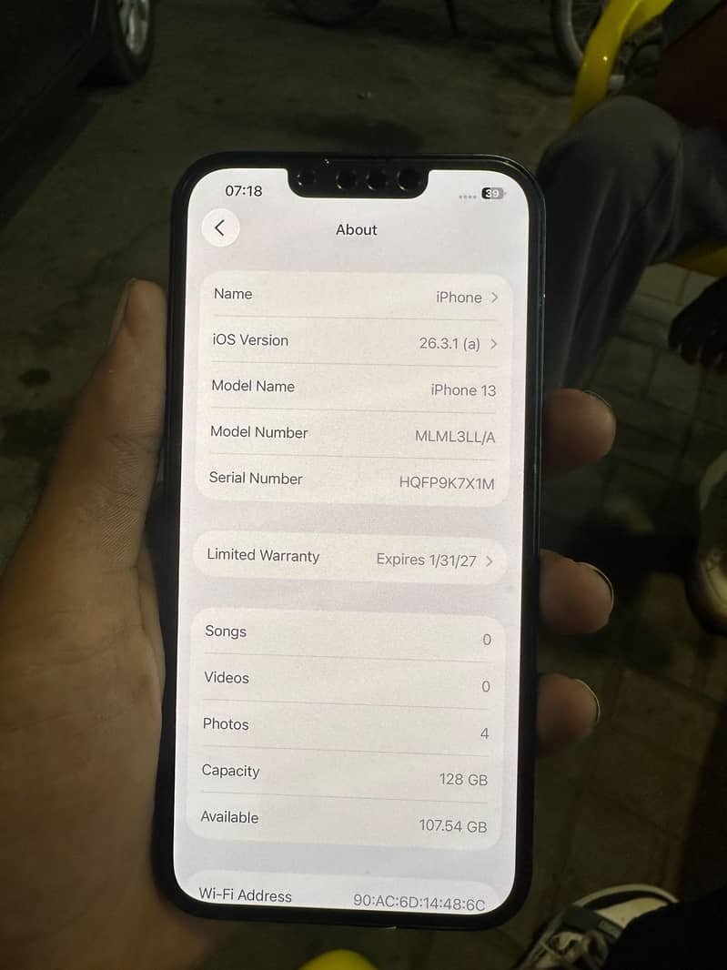 Apple iPhone 13 2