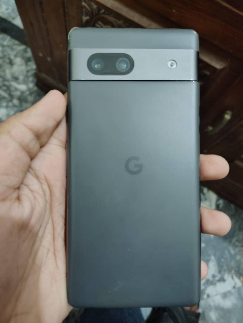 Google Pixel 7a 1