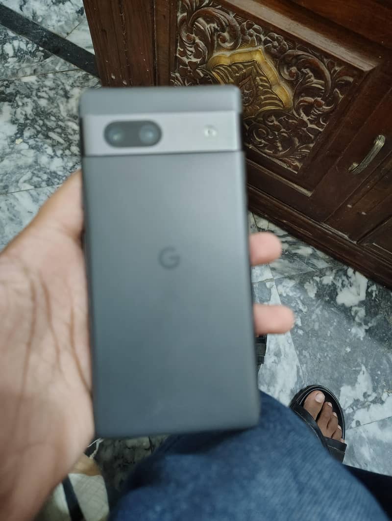 Google Pixel 7a 2