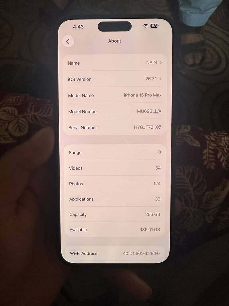 Apple iPhone 15 Pro Max 9
