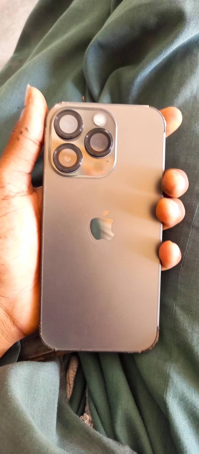 Apple iPhone 14 Pro 2