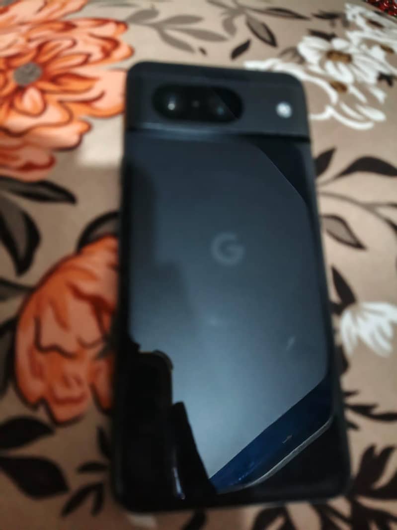 Google Pixel 8 3