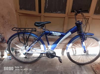 deluxe bicycle|excellent 10/10 condition