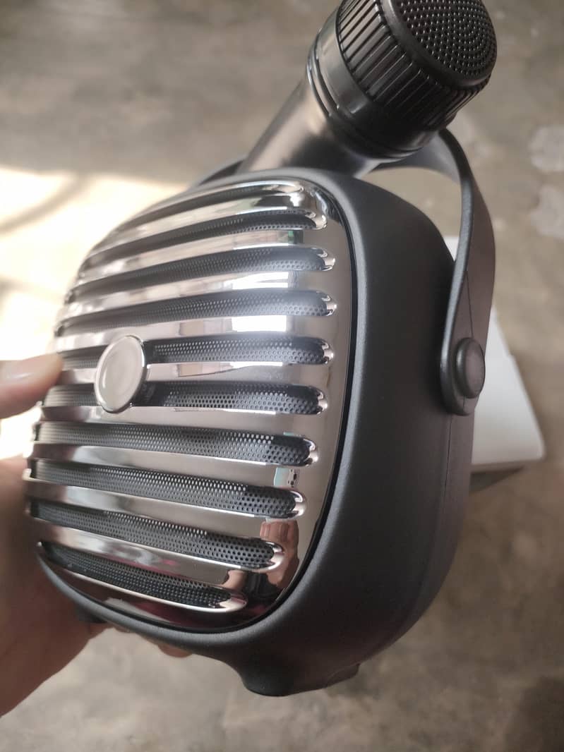 Bluetooth Speaker 1