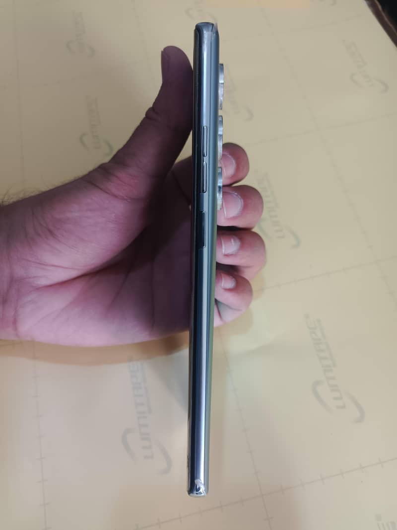 Tecno CAMON 40 Pro 2