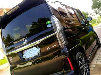Honda N Box Custom 2020