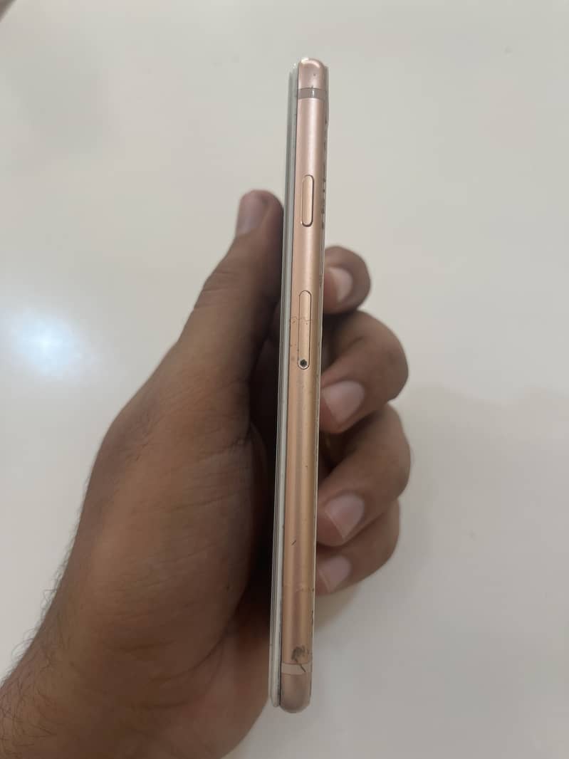 iPhone 8 2