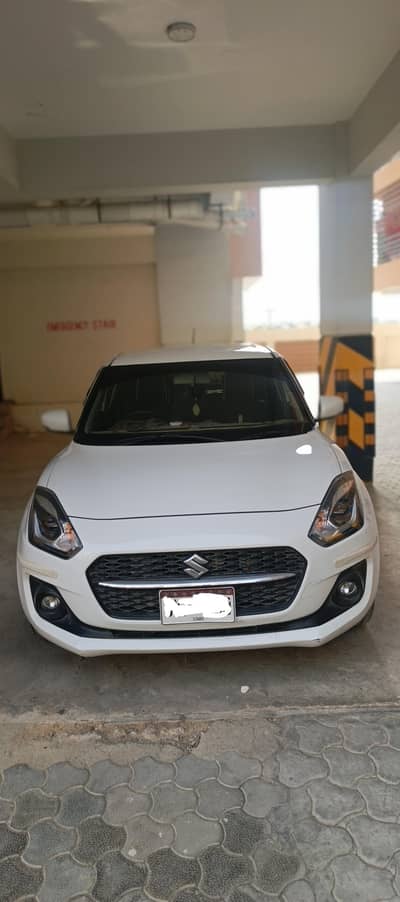 Suzuki Swift 2022 glx cvt b2b