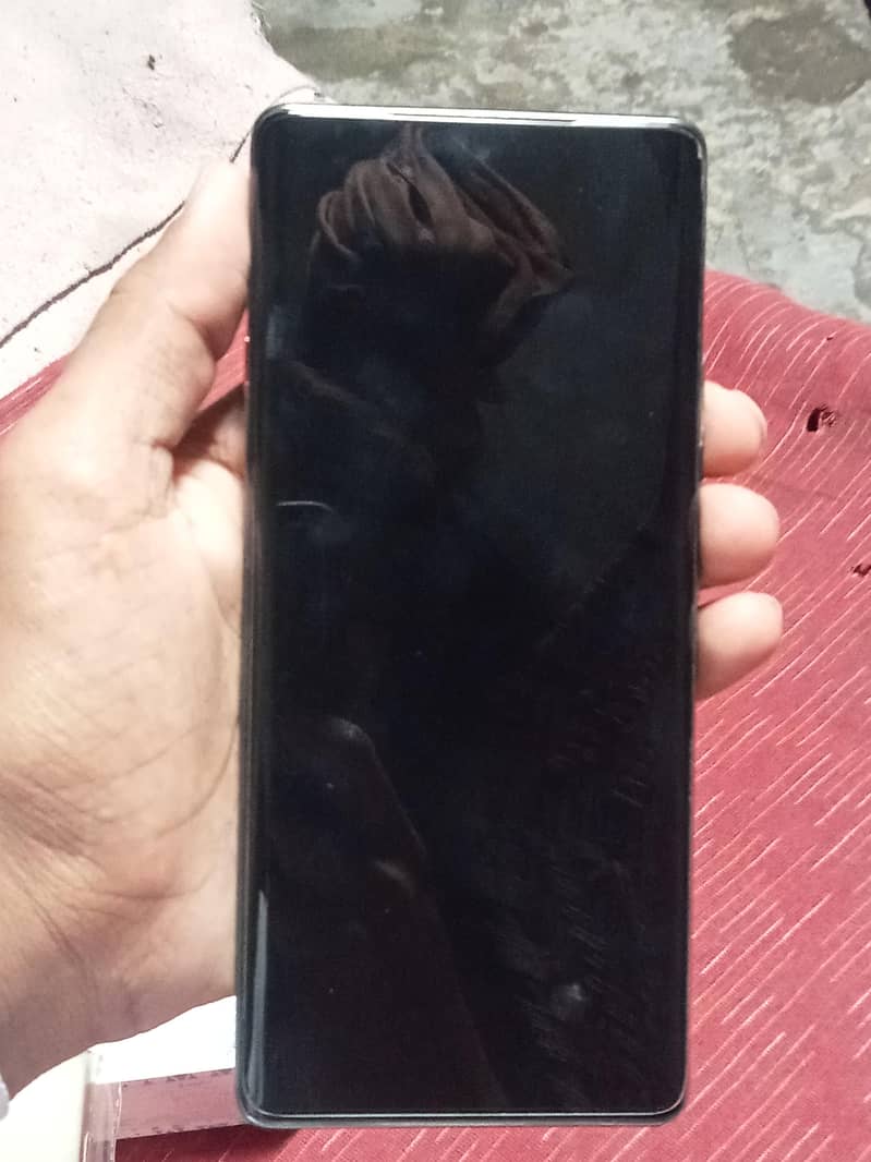 Tecno CAMON 40 Pro 9