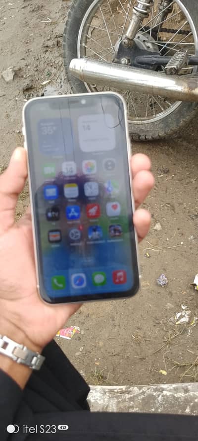 Iphone 11 bypass watsapp nmbr 03708420680