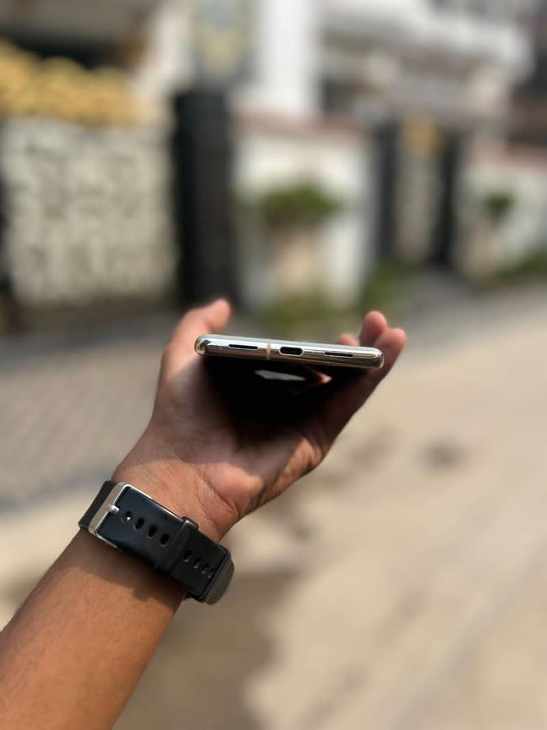 Google Pixel 7 pro 6