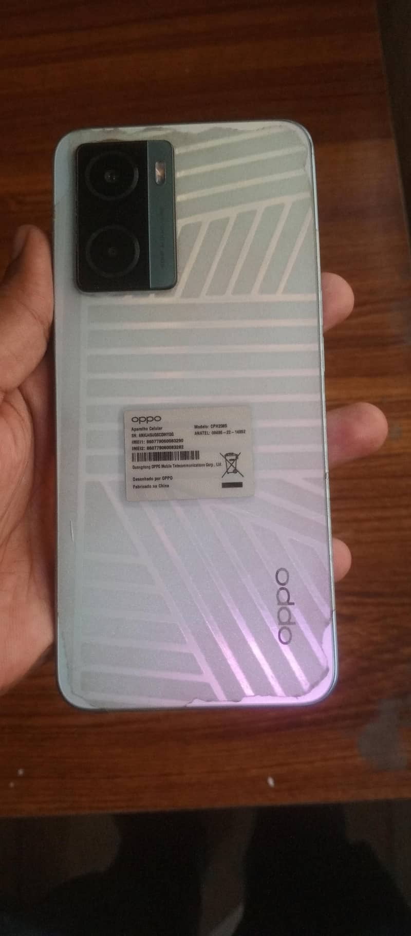 OPPO A77 1