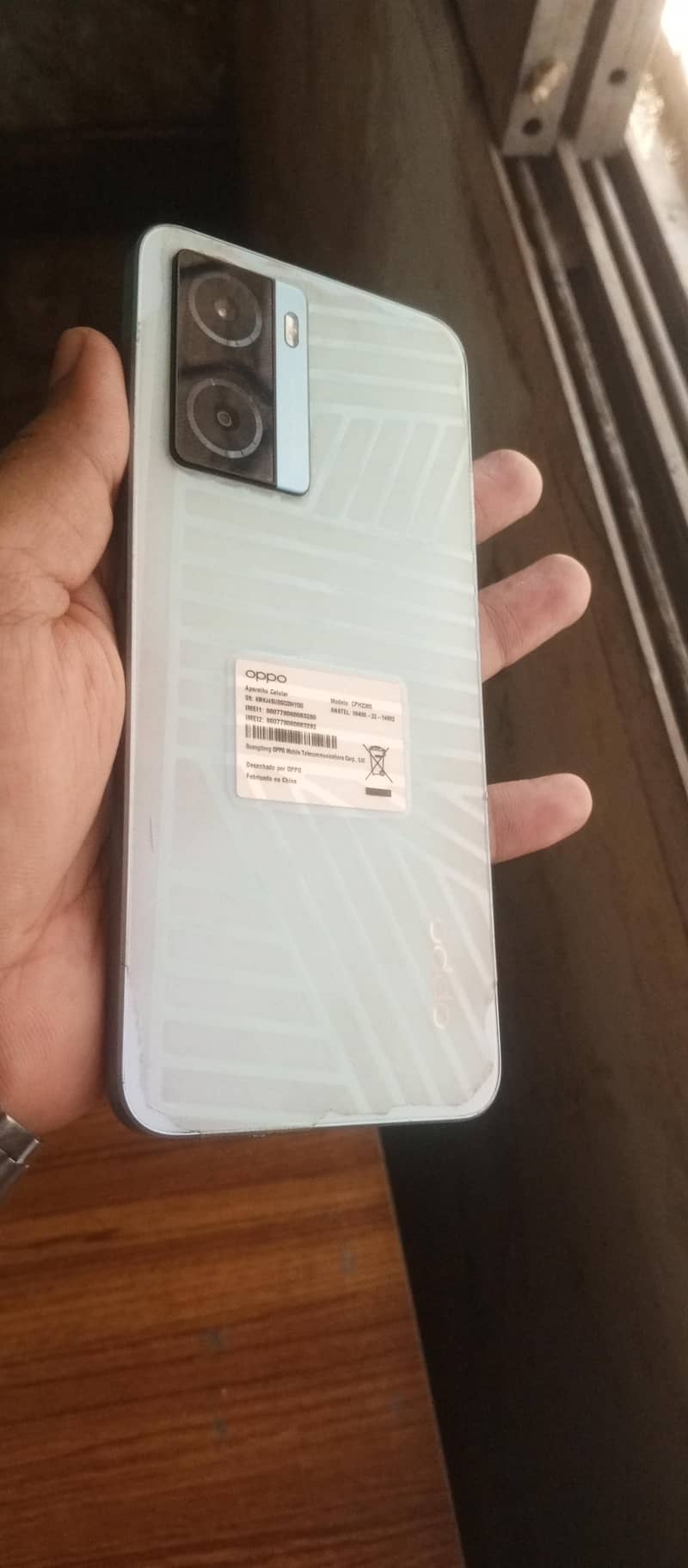 OPPO A77 4