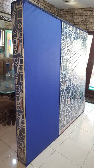 Master Molty Foam Mattress Just Like New (King Size 6 ft x 6.5 ft)