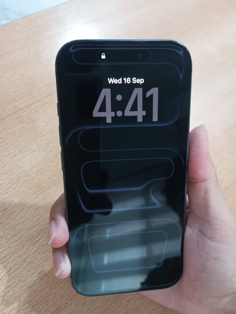 Apple iPhone 17 Pro 4