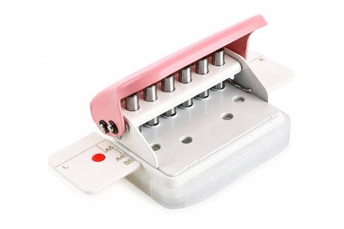 1 PCS Heavy Duty  Hole Puncher with Scale Lines - Precision Paper Hole Punch for Craft Paper, DIY Projects, Office & School Supplies R5991