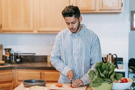 I Need Job In House Kitchen Helper In Small Family