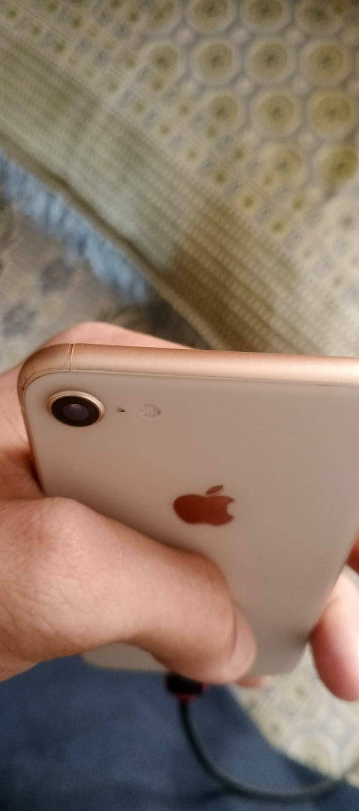 Apple iPhone 8 1