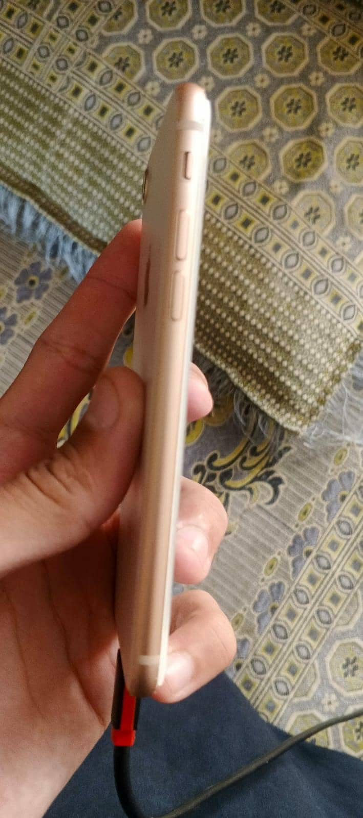 Apple iPhone 8 5