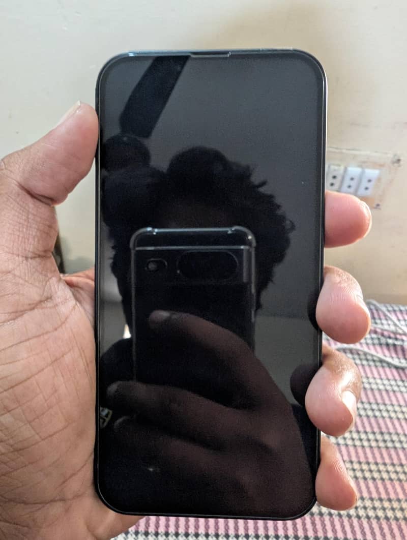 Apple iPhone 13 4